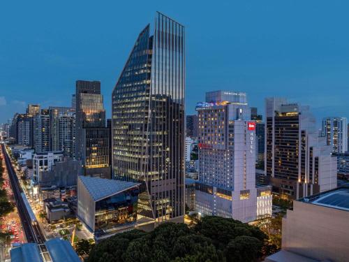 ibis Bangkok Sukhumvit 24, Бангкок