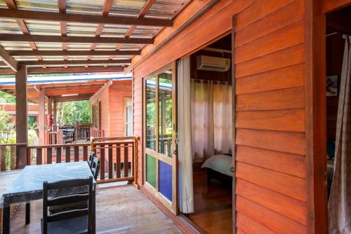 Balcony/terrace, Phangpring Beach Resort in Tha Sala