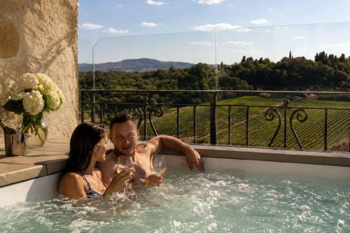 Book the Deluxe Double or Twin Room with Balcony Deluxe Double or Twin Room with Balcony