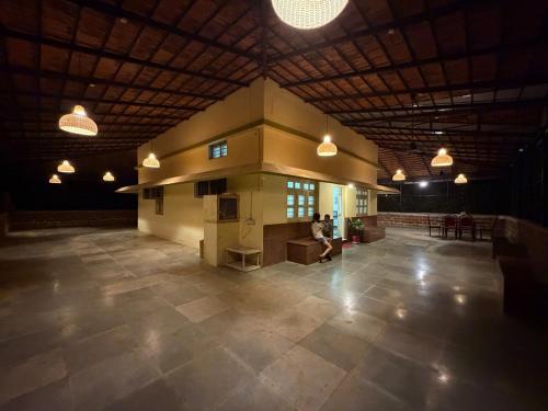 Iekārtas, The Sonchafa Farmstay in Devrukh