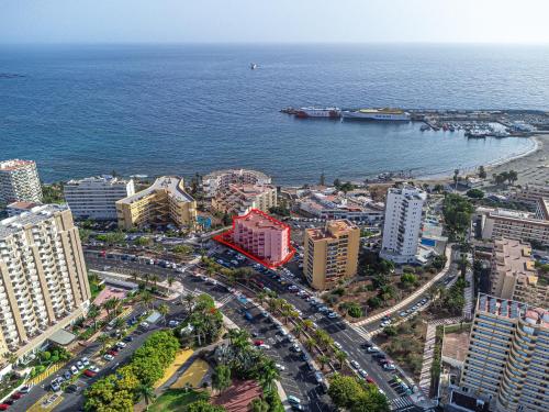 Los Cristianos - Edificio Rosamar