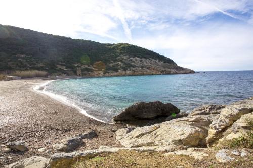 Villino Nisporto gîte à louer Nisporto