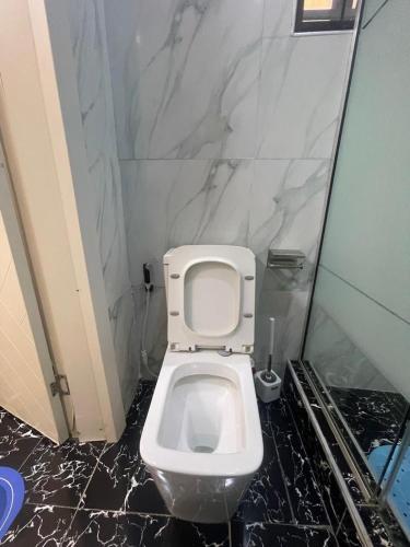 Exclusive Getaway with Comfort Class and Convenience - image 4