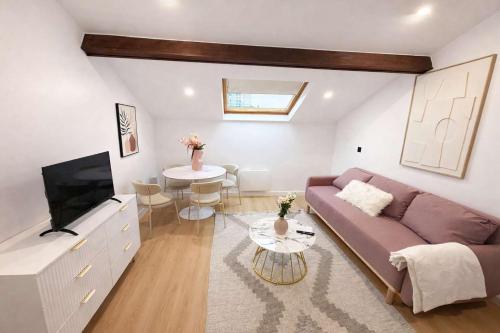 Appartement metro Mairie d'Aubervilliers 4 pers - Location saisonnière - Aubervilliers