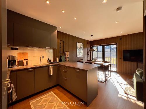 Lindvallen Ski Resort - Sauna - 4 Guests - Pet Friendly in Salen