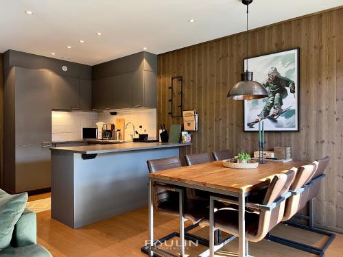 Lindvallen Ski Resort - Sauna - 4 Guests - Pet Friendly in Salen