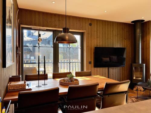 Lindvallen Ski Resort - Sauna - 4 Guests - Pet Friendly in Salen