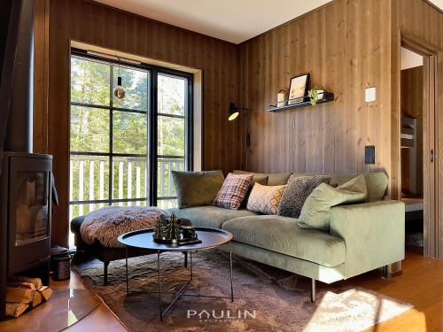 Lindvallen Ski Resort - Sauna - 4 Guests - Pet Friendly in Salen