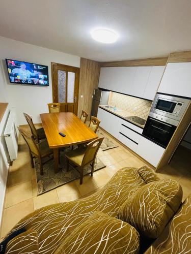Apartmány Bartoš Vitanová (Apartmany Bartos Vitanova) in 斯塔理斯莫克衛克