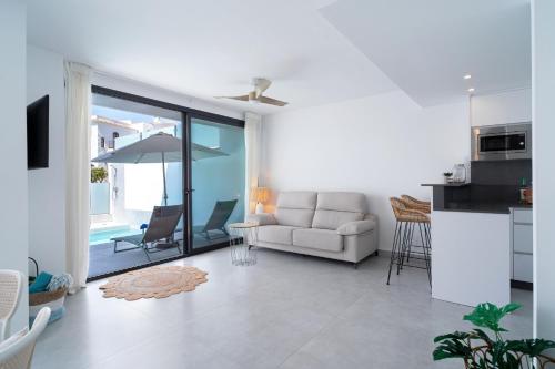 Casa Mezcal by Casasol - Family Villa with Private Pool & Jacuzzi in Nerja - image 2