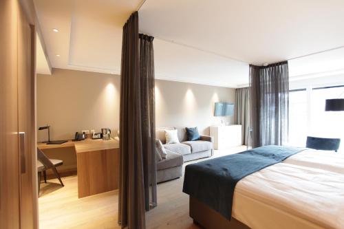 Hotel Aurelia Set in a prime location of Aldingen, Hotel Aurelia puts everything the city has to offer just outside your doorstep. Both business travelers and tourists can enjoy the propertys facilities and servic