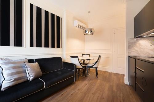 Verona House Aparthotel - image 2