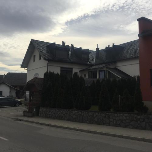 Gostilna in prenočišča Gedžo