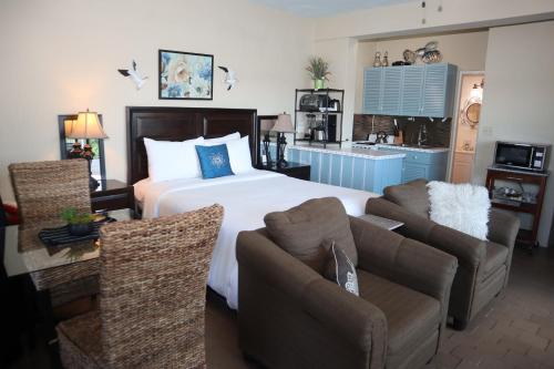 Point Pleasant Resort® 1BR Suite with Ocean Views in Smith Bay