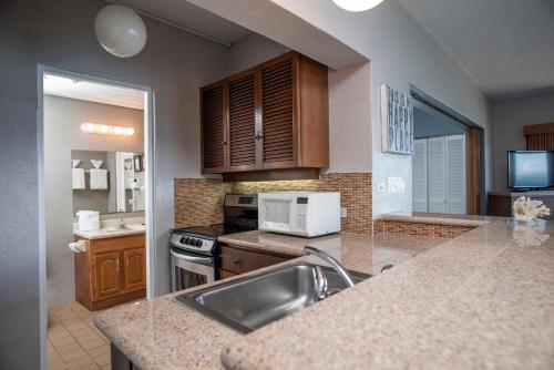 Point Pleasant Resort® 1BR Villa with Ocean Views in 史密斯灣