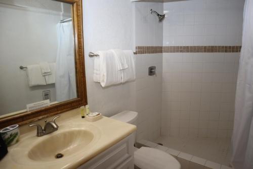 Point Pleasant Resort® 1BR Suite with Ocean Views in Smith Bay