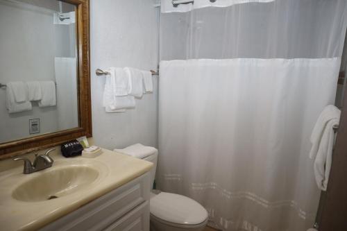 Point Pleasant Resort® 1BR Suite with Ocean Views in Smith Bay