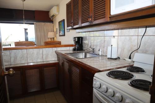 Point Pleasant Resort® 1BR Villa with Ocean Views in 史密斯灣