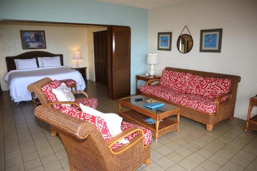 Point Pleasant Resort® 1BR Villa with Ocean Views in 史密斯灣