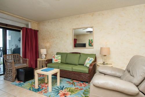 Point Pleasant Resort® 2BR Villa with Ocean Views in Smith Bay