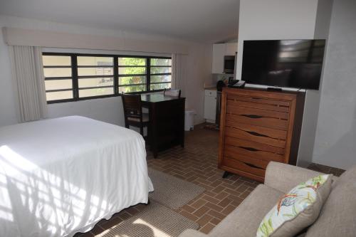 Point Pleasant Resort® 1BR Suite Near the Pool in Smith Bay