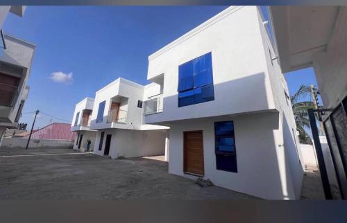 Anims Residence- Near East Legon Hills in Ida Legon
