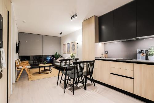 Prime Location In Las Condes Ideal For 3