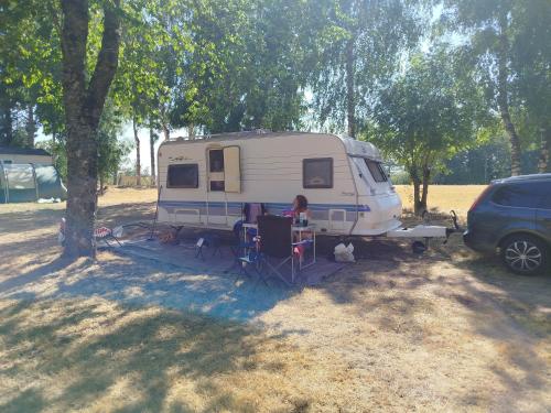 location insolite caravane in Baraqueville