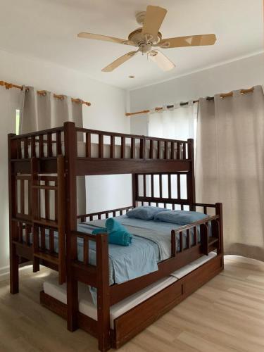 Hotel sister moon eco lodge in Isla Grande
