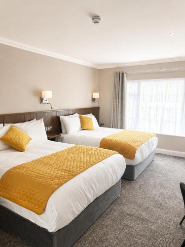 Haus ( m²), 8 Schlafzimmer und 8 eigene Badezimmer in Andere (Glendine Lodge) in Kilkenny