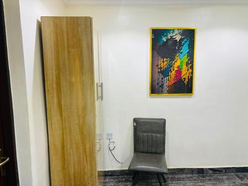 Stylish Cozy Stay I PLV Apartment Room 107 in Ilorin