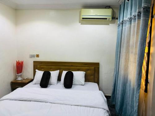 Stylish Cozy Stay I PLV Apartment Room 107 in Ilorin
