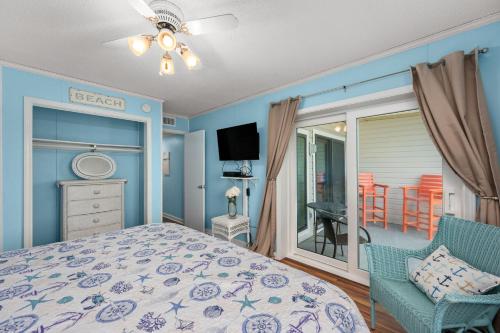 Oceanfront Condo with Direct Beach Access and Pool - image 2