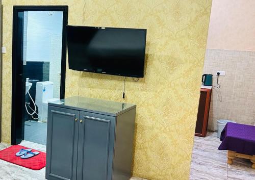 Shallalat International Hotel in Shinas