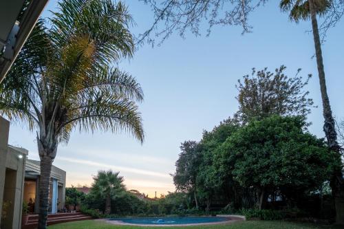 Sunny Sanctuary in the heart of Gallo manor in Morningside