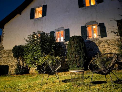 Dārzs, Authentique ferme savoyarde près d'Évian-Léman (Authentique ferme savoyarde pres d'Evian-Leman) in Larringes