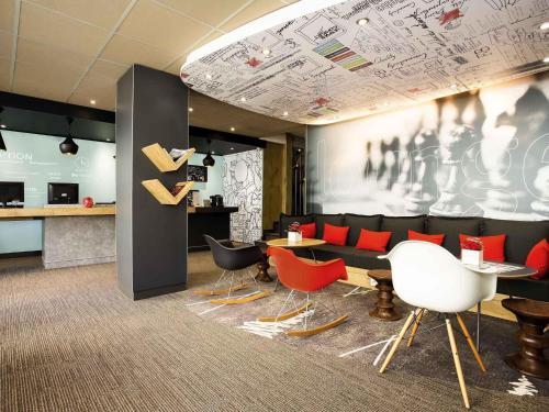 酒吧/休闲厅, 戛纳中心宜必思酒店 (ibis Cannes Centre) in 戛纳