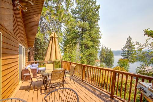 . Cave Bay Vacation Rental w/ Game Room!