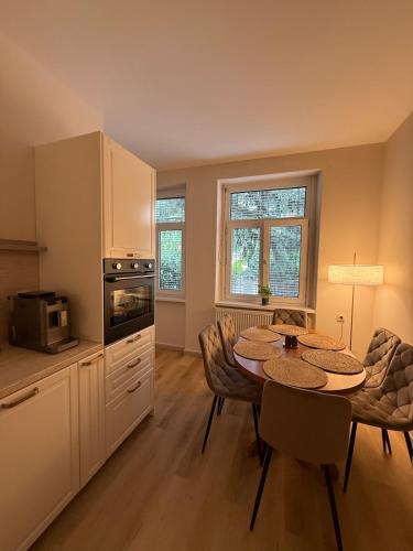Seadmed, Vila Tri Pramene in Piestany