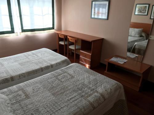 Hostal La Frontera - image 2