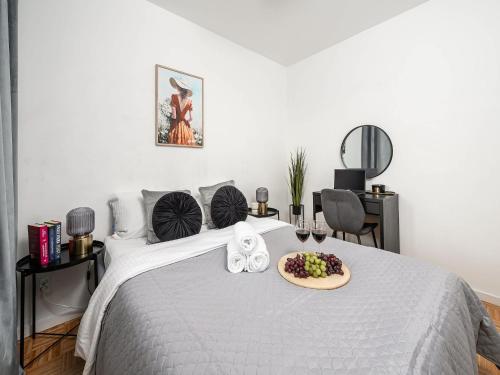 Charming Warsaw Apartment for 6 - image 5
