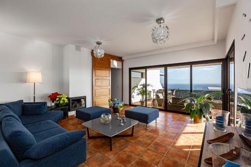 Villa con piscina climatizada y vistas al mar - Lanzarote Villa con piscina climatizada y vistas al mar - Lanzarote