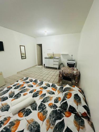 Suites Mobiliadas Em Ponta Verde a 600m da Praia in Ponta Verde