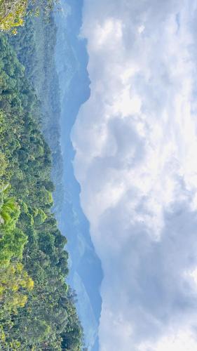 Misty Hill Land in เมปปาที