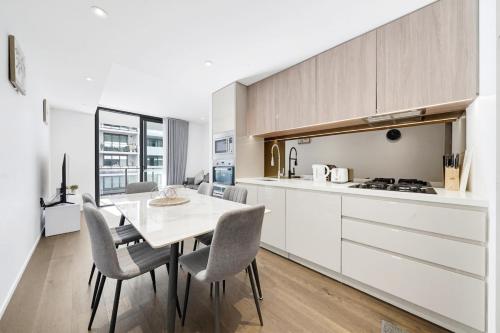 The most convenient modern living next to Sydney Airport, with free parking in อเล็กซานเดรีย