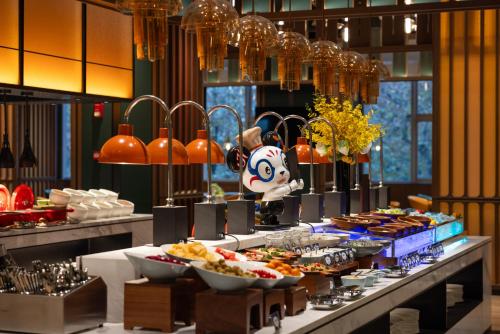 Restaurant, Hampton by Hilton Hangzhou West Lake Wulin Square in Wulin Square District