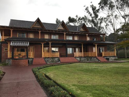 Entrada, Puertolago Country Inn & Resort in Otavalo