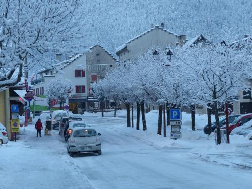Hotel Au Feu De Bois - image 7