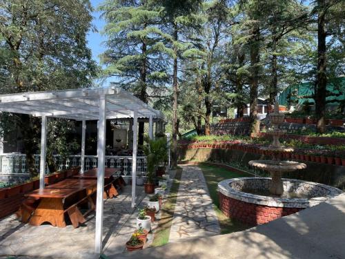 Kilátás, Cedar Breeze Villas - An LVB Experience in Hathipaon