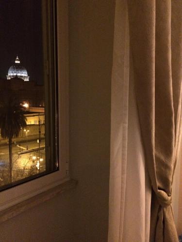Alice Vatican House - image 11